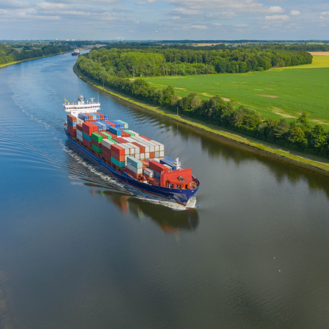 Read more about the article 5 Ways Business Owners Can Promote Sustainable Shipping